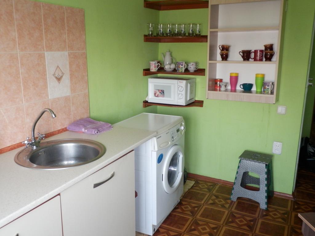 Yourhostel Friend Киев Экстерьер фото