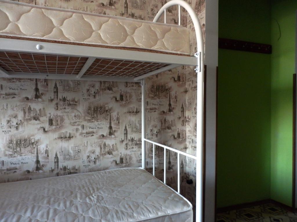 Yourhostel Friend Киев Экстерьер фото
