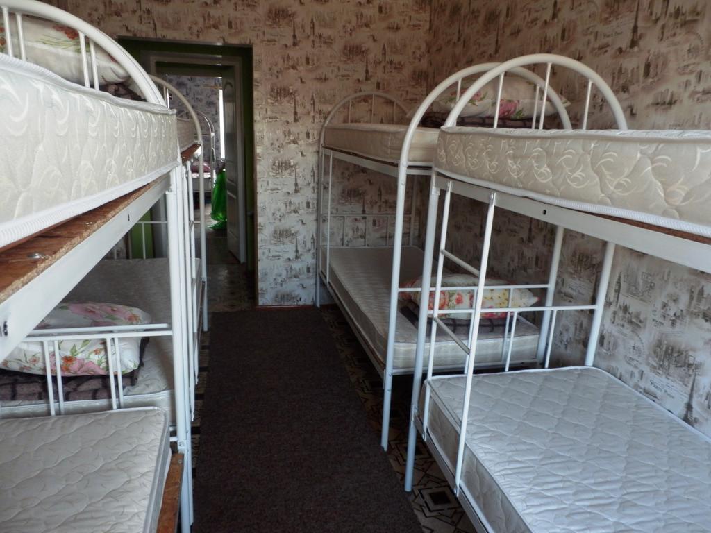 Yourhostel Friend Киев Экстерьер фото